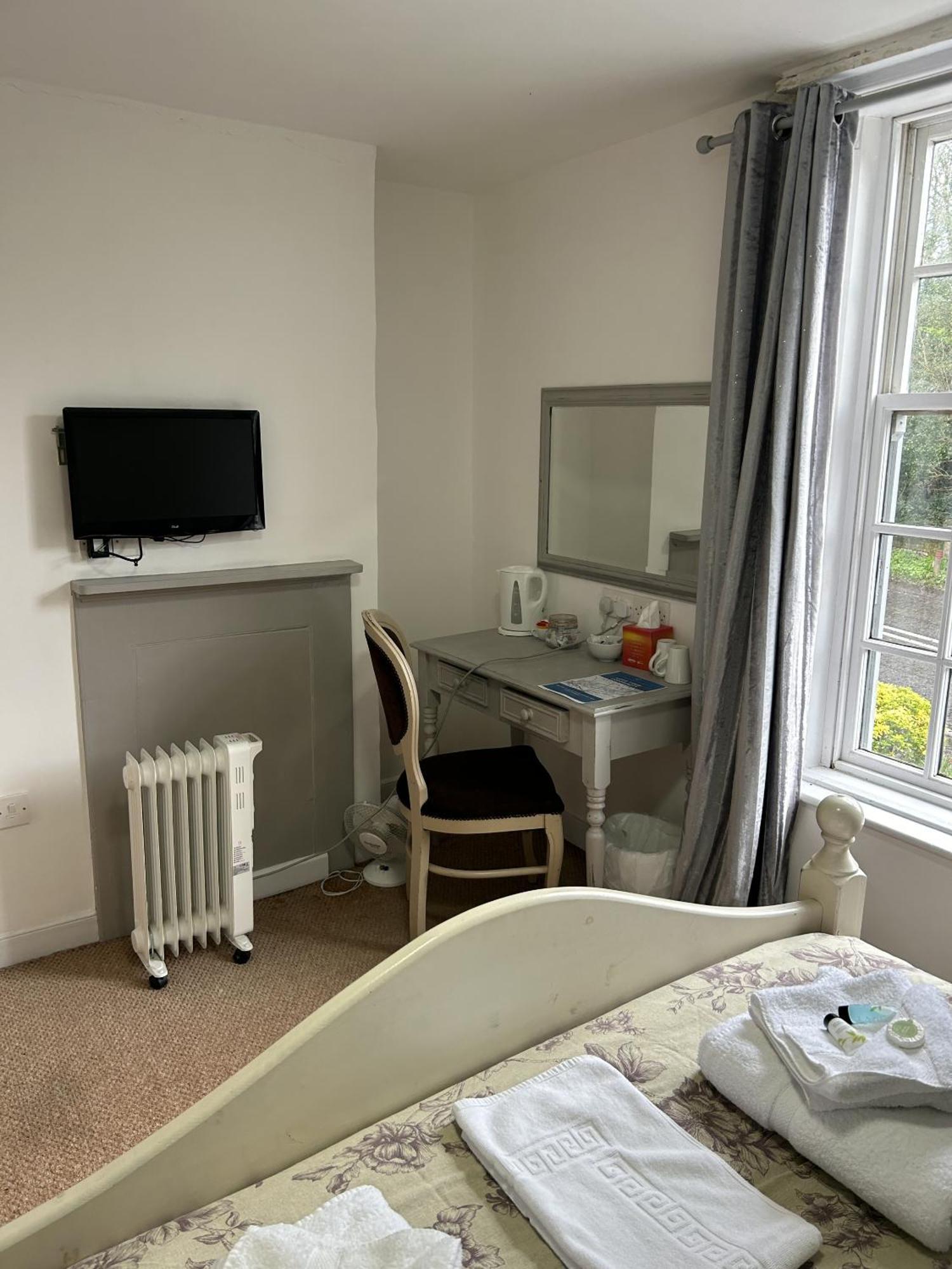George & Falcon Bed & Breakfast Southampton Bagian luar foto