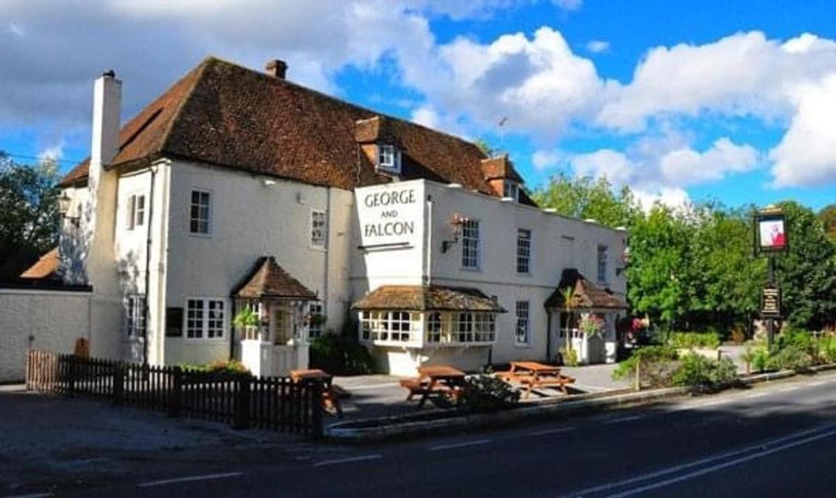 George & Falcon Bed & Breakfast Southampton Bagian luar foto